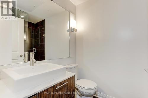 709 - 8 Mercer Street, Toronto (Waterfront Communities), ON - Indoor Photo Showing Bathroom