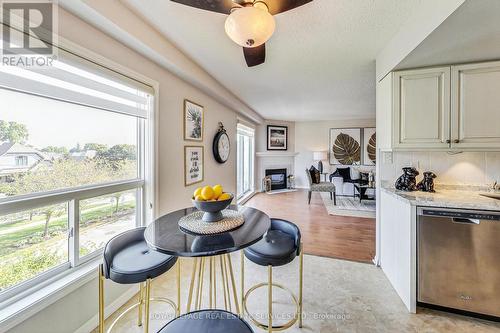 303 - 95 Wellington Street, Clarington (Bowmanville), ON - Indoor Photo Showing Kitchen With Upgraded Kitchen