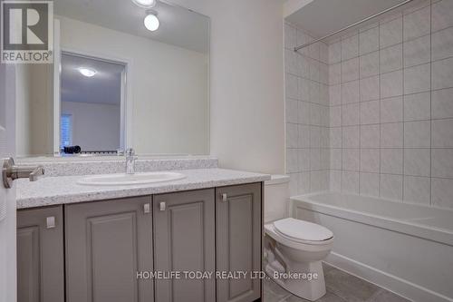 277 Fleetwood Drive, Oshawa, ON - Indoor Photo Showing Bathroom