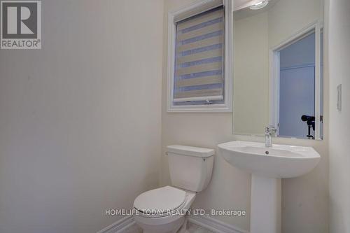 277 Fleetwood Drive, Oshawa, ON - Indoor Photo Showing Bathroom