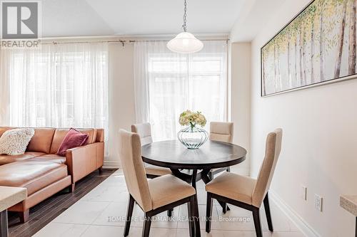 31 Liam Lane, Markham, ON - Indoor Photo Showing Dining Room