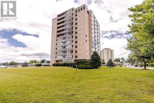 89 Pine St # 309, Sault Ste Marie, ON - Outdoor With Facade