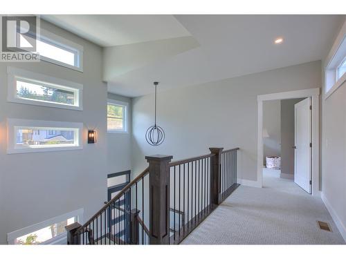 446 Hawk Hill Drive, Kelowna, BC - Indoor Photo Showing Other Room