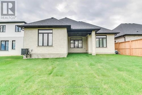 6 Aspen Circle, Thames Centre (Thorndale), ON - Outdoor