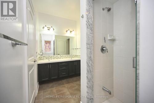 226 Jessie Caverhill Pas, Oakville, ON - Indoor Photo Showing Bathroom