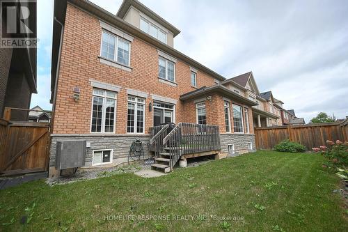 226 Jessie Caverhill Pas, Oakville, ON - Outdoor