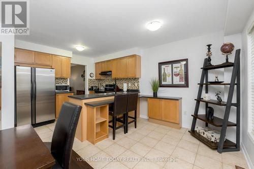 79 Seed House Lane, Halton Hills, ON - Indoor Photo Showing Kitchen