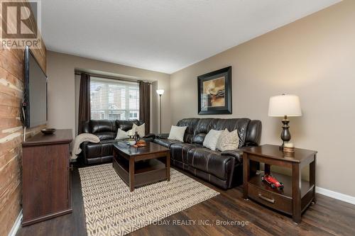 79 Seed House Lane, Halton Hills, ON - Indoor Photo Showing Living Room