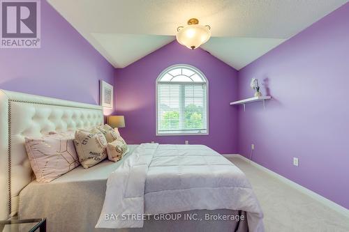 648 Hood Terrace, Milton (Coates), ON - Indoor Photo Showing Bedroom