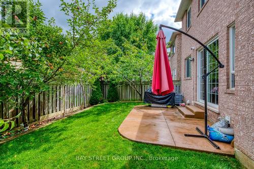 648 Hood Terrace, Milton, ON - Outdoor