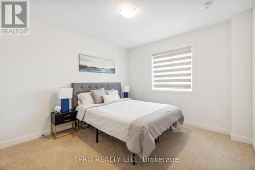 29 Bensley Lane, Hamilton (Mountview), ON - Indoor Photo Showing Bedroom