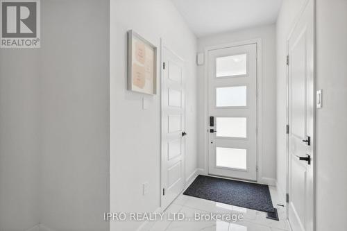 29 Bensley Lane, Hamilton (Mountview), ON - Indoor Photo Showing Other Room