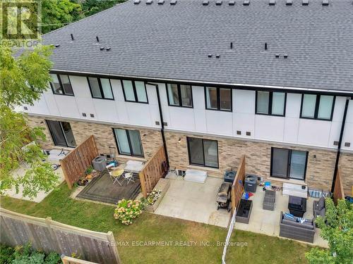 6 Munay Lane, Hamilton (Ancaster), ON - Outdoor