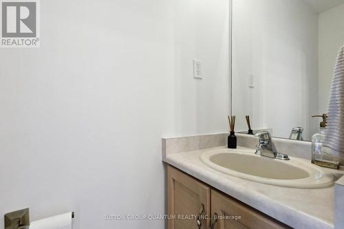 11 - 78 Pirie Drive, Hamilton (Dundas), ON - Indoor Photo Showing Bathroom