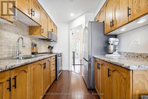 11 - 78 Pirie Drive, Hamilton, ON - Indoor Photo Showing Kitchen With Double Sink