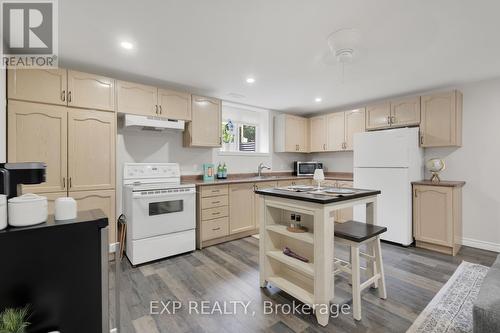 8037 Springwater Road, Aylmer (Ay), ON - Indoor Photo Showing Kitchen