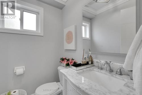 5 Nurse Court, Whitby (Rolling Acres), ON - Indoor Photo Showing Bathroom