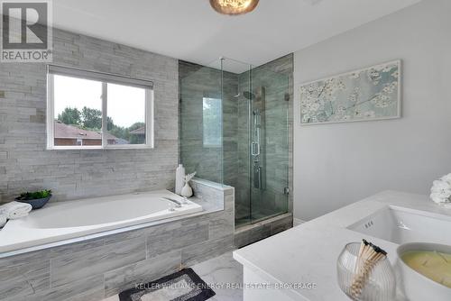 5 Nurse Court, Whitby (Rolling Acres), ON - Indoor Photo Showing Bathroom