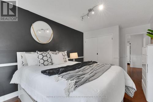 5 Nurse Court, Whitby (Rolling Acres), ON - Indoor Photo Showing Bedroom