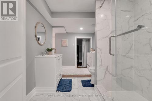 5 Nurse Court, Whitby (Rolling Acres), ON - Indoor Photo Showing Bathroom