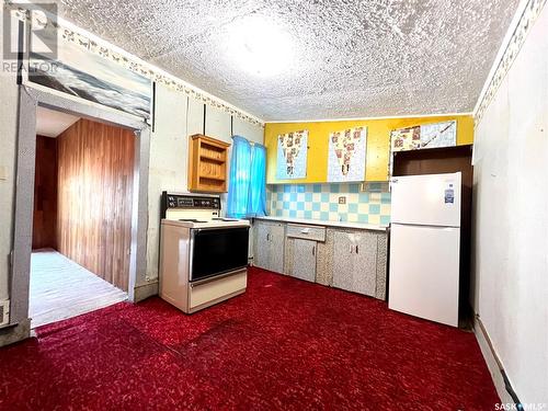 1423 6Th Avenue, Saskatoon, SK - Indoor Photo Showing Kitchen