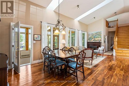 19 Response Street, Kawartha Lakes, ON - Indoor Photo Showing Dining Room