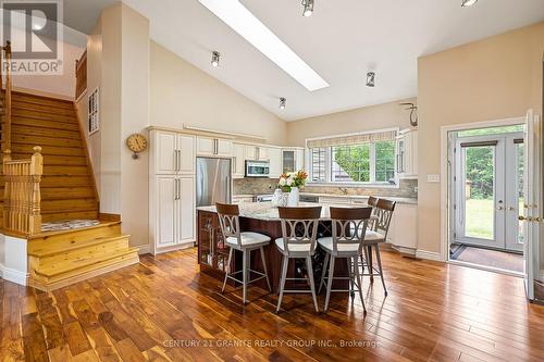 19 Response Street, Kawartha Lakes, ON - Indoor Photo Showing Dining Room