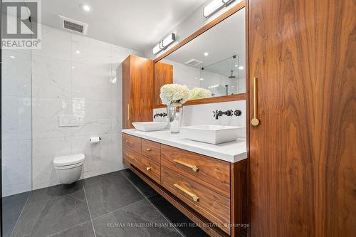 13 Bluffwood Drive, Toronto (Bayview Woods-Steeles), ON - Indoor Photo Showing Bathroom