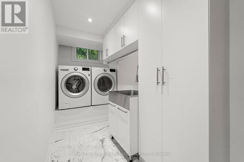 13 Bluffwood Drive, Toronto (Bayview Woods-Steeles), ON - Indoor Photo Showing Laundry Room