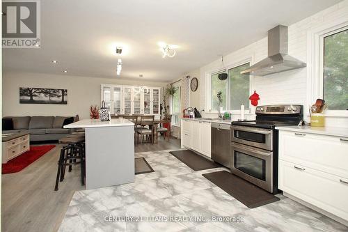 88 Hobbs Drive, Clarington (Bowmanville), ON - Indoor Photo Showing Kitchen