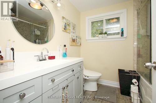 88 Hobbs Drive, Clarington (Bowmanville), ON - Indoor Photo Showing Bathroom