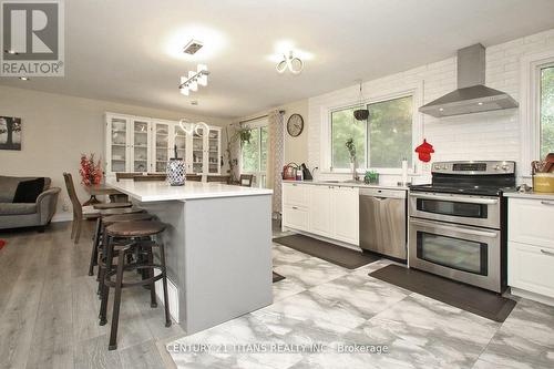 88 Hobbs Drive, Clarington (Bowmanville), ON - Indoor Photo Showing Kitchen