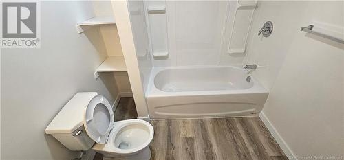 207 Ayer Avenue, Moncton, NB - Indoor Photo Showing Bathroom