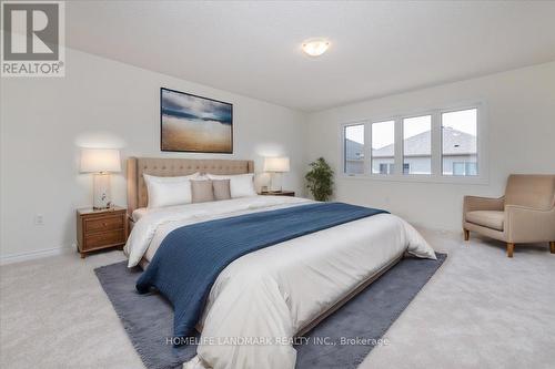 79 Phoenix Boulevard, Barrie, ON - Indoor Photo Showing Bedroom