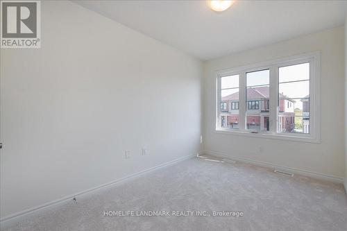 79 Phoenix Boulevard, Barrie, ON - Indoor Photo Showing Other Room