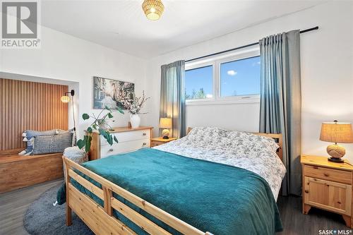 801 Cumberland Avenue S, Saskatoon, SK - Indoor Photo Showing Bedroom