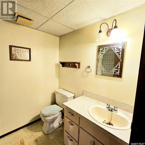 219 Carl Avenue E, Langenburg, SK - Indoor Photo Showing Bathroom