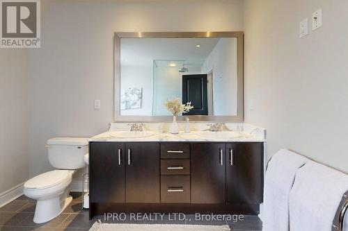 70 Lobo Mews, Toronto (Islington-City Centre West), ON - Indoor Photo Showing Bathroom