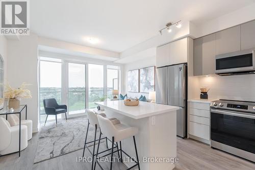 1208 - 4655 Metcalfe Avenue, Mississauga (Central Erin Mills), ON - Indoor Photo Showing Kitchen With Upgraded Kitchen