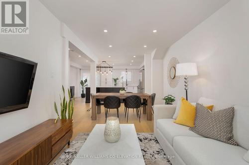 58 - 2280 Baronwood Drive, Oakville, ON - Indoor Photo Showing Living Room