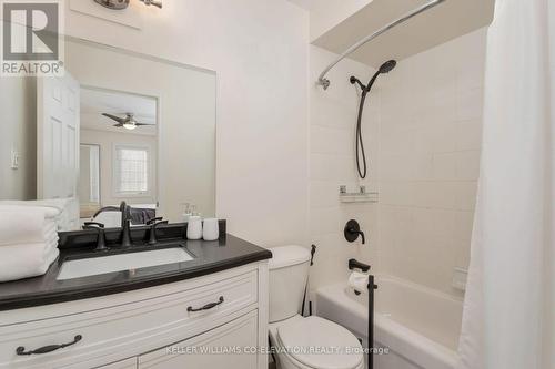 58 - 2280 Baronwood Drive, Oakville, ON - Indoor Photo Showing Bathroom