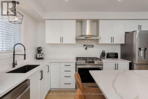 58 - 2280 Baronwood Drive, Oakville, ON - Indoor Photo Showing Kitchen