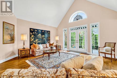 190 - 1405 Lorne Park Road, Mississauga (Lorne Park), ON - Indoor Photo Showing Living Room