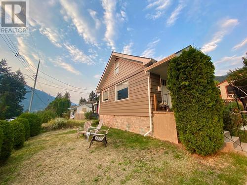 604 Sixth  Street, Nelson, BC - Outdoor