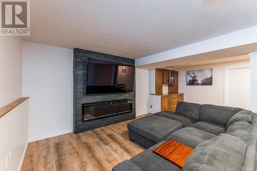 3122 Killarney Drive, Prince George, BC - Indoor Photo Showing Living Room With Fireplace