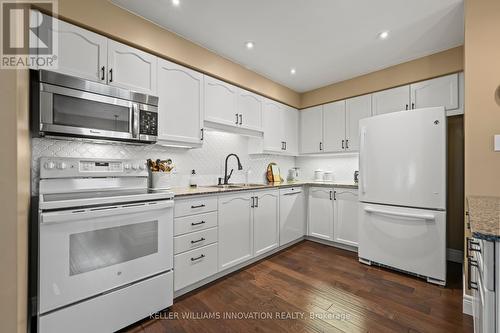 43 Jordan Drive, Cambridge, ON - Indoor Photo Showing Kitchen