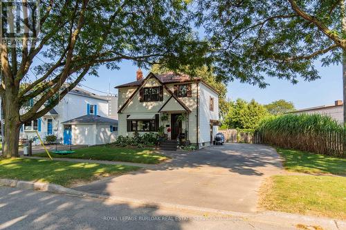 2C - 2 Thorndale Avenue, St. Catharines, ON - Outdoor With Facade