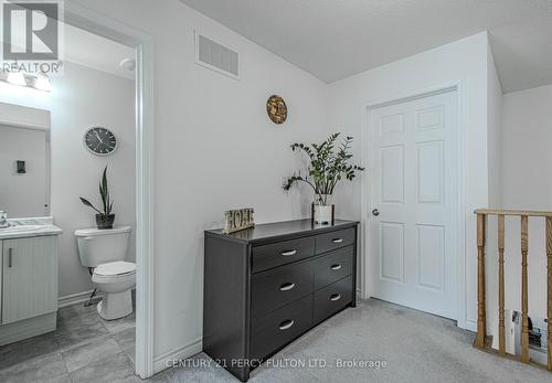 32 Kantium Way, Whitby (Pringle Creek), ON - Indoor Photo Showing Bathroom