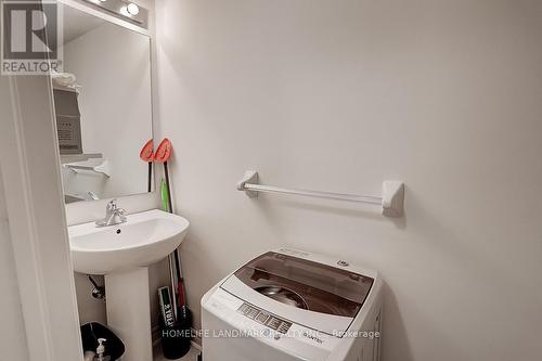 18 - 8 Eaton Park Lane, Toronto (L'Amoreaux), ON - Indoor Photo Showing Bathroom