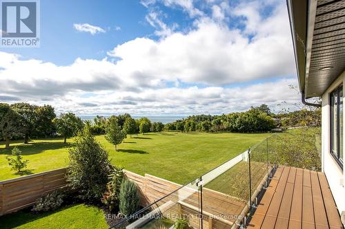 32 Lyme Regis Crescent, Toronto (Cliffcrest), ON - Outdoor With View